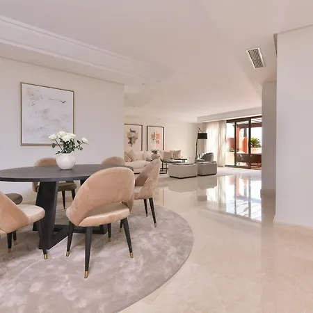 Spectacular Frontline Penthouse Apartamento *